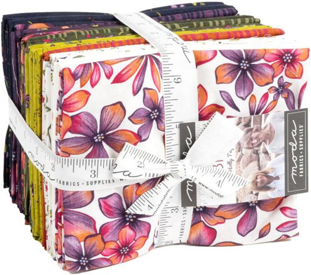 Holly Taylor in Bloom 26 Fat Quarters 6940AB, Assorted