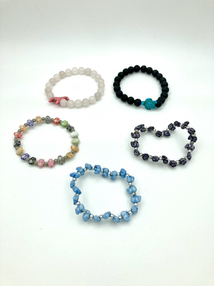Beautiful Lot Of 5 Animal Themed Bracelets - Turtle, Giraffe, Elephant, Owl