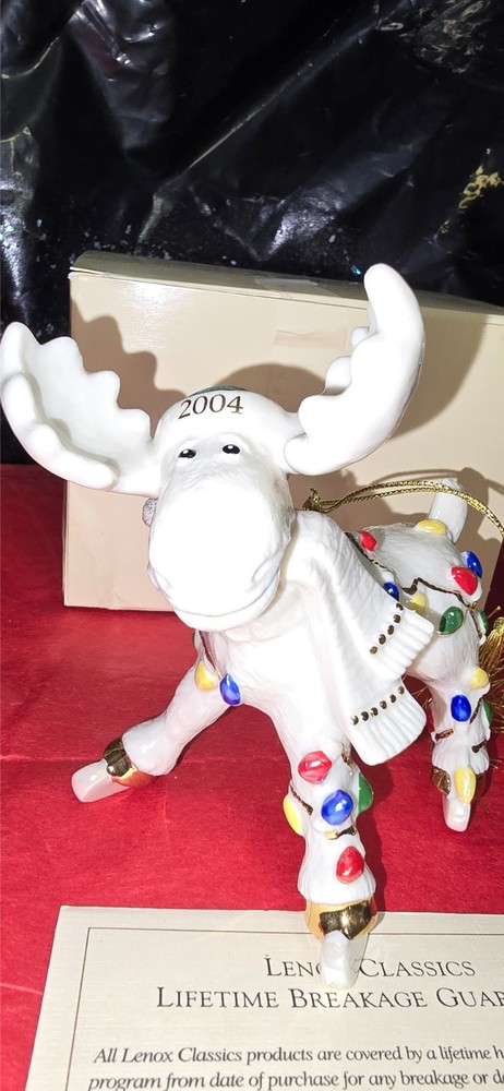 Lenox Annual Moose Christmas Ornament Merry Moose Marcel Skating - 2004 COA 24K