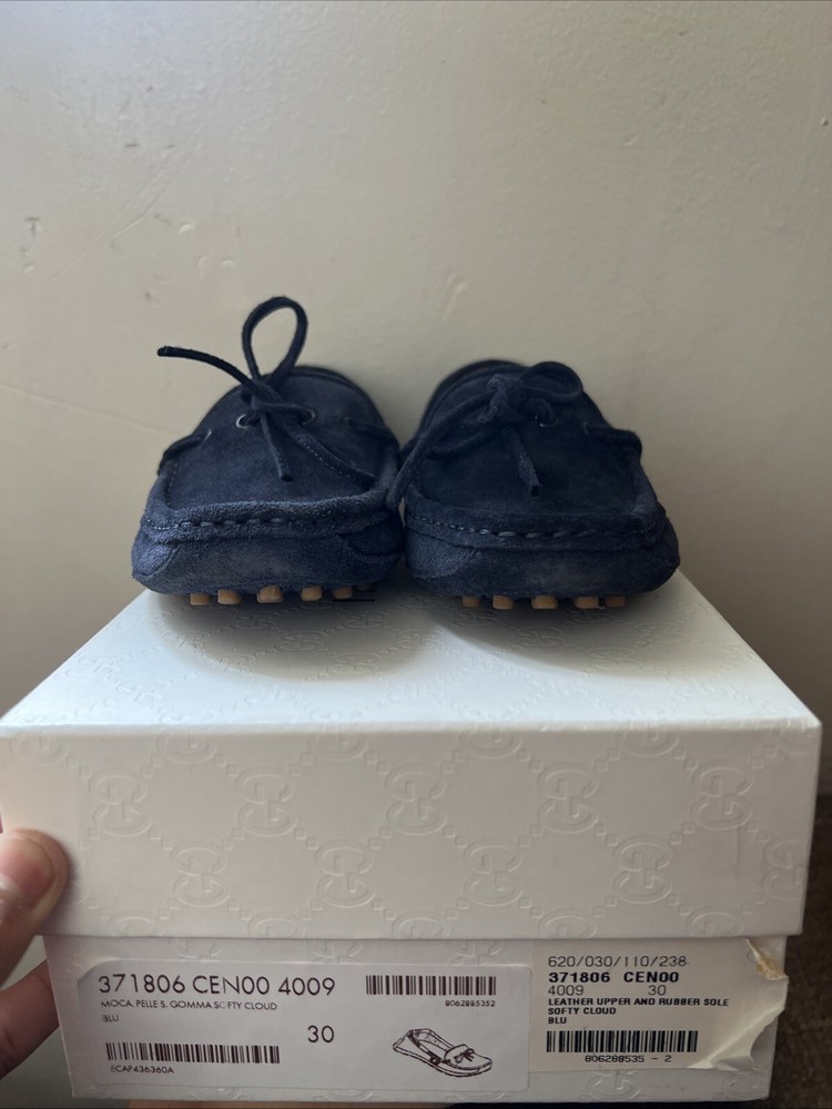 GUCCI Navy Blue Suede Bow Loafers for Kids Crafted in Italy