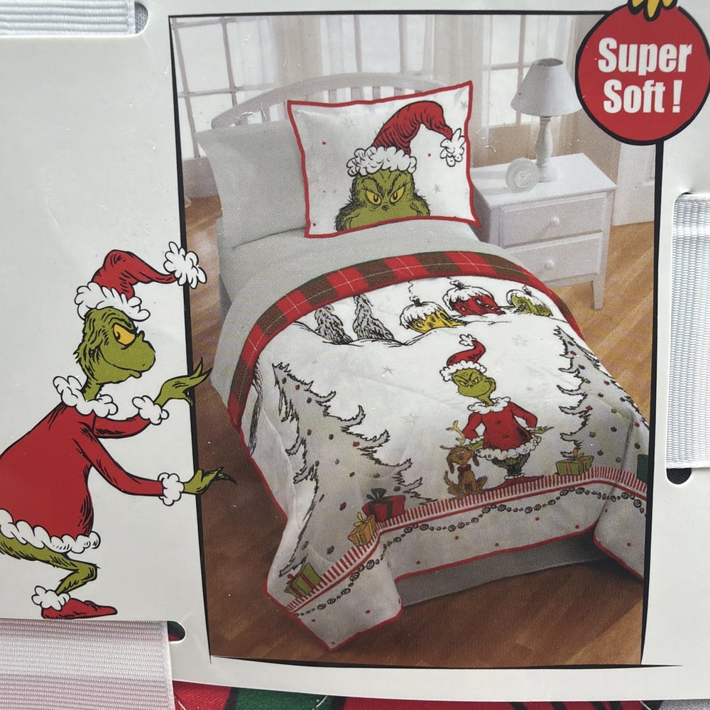 The Grinch Twin Quilt & Sham Set, Christmas Theme, Grinch & Max, NWT