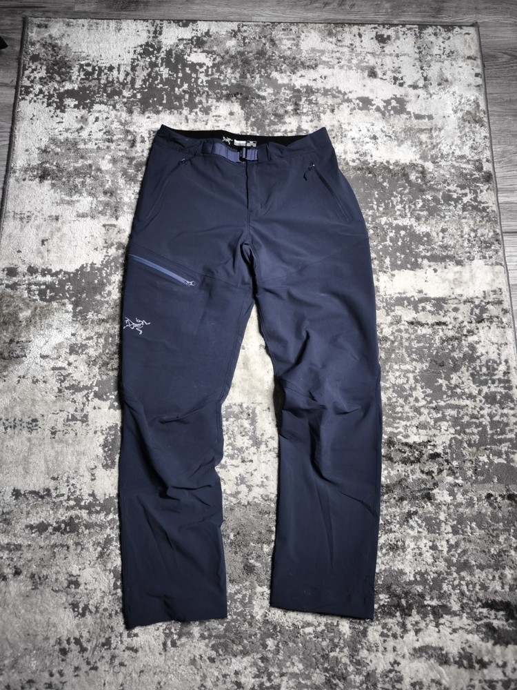 Women's  Arc’teryx Sigma FL Lightweight Hiking Pants Size  8   Mountain Arcteryx