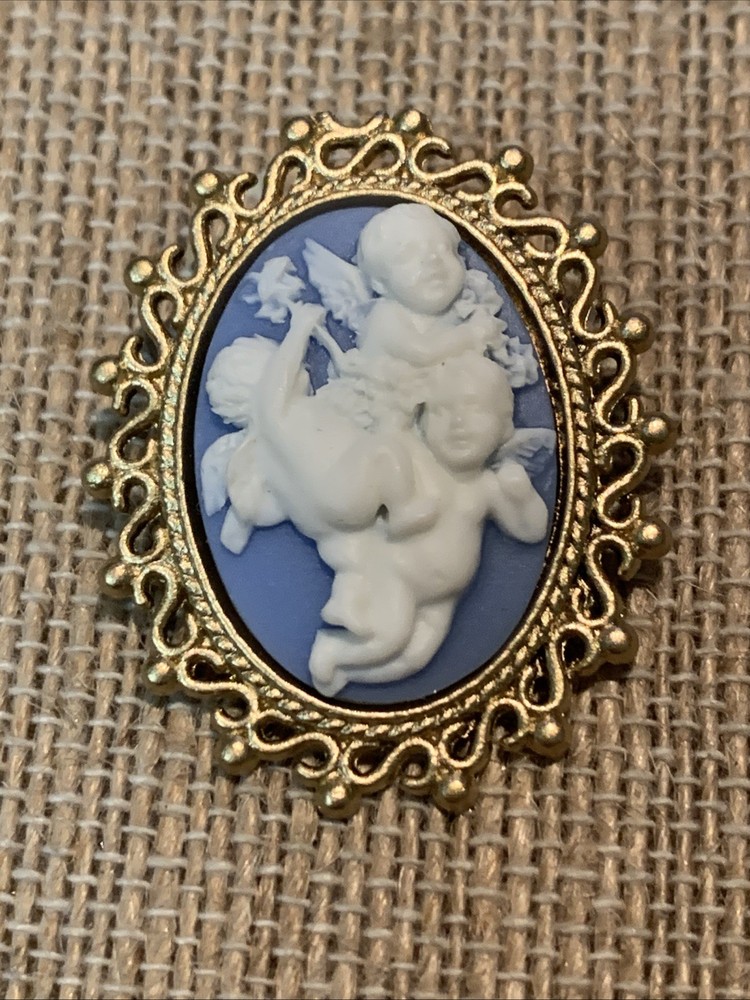 Petite Cherub Angels Cameo Brooch in Blue and Gold