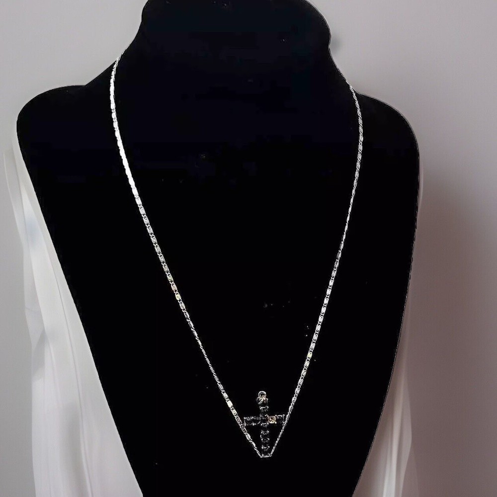 Vintage Sterling Hallmarked 18” Chain & Crucifix With Black Onyx Stones