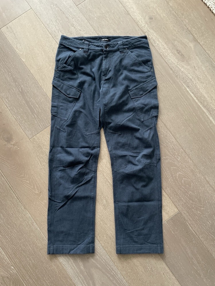 Arcteryx Stratia Blue Cargo Pants for Men – Durable & Functional