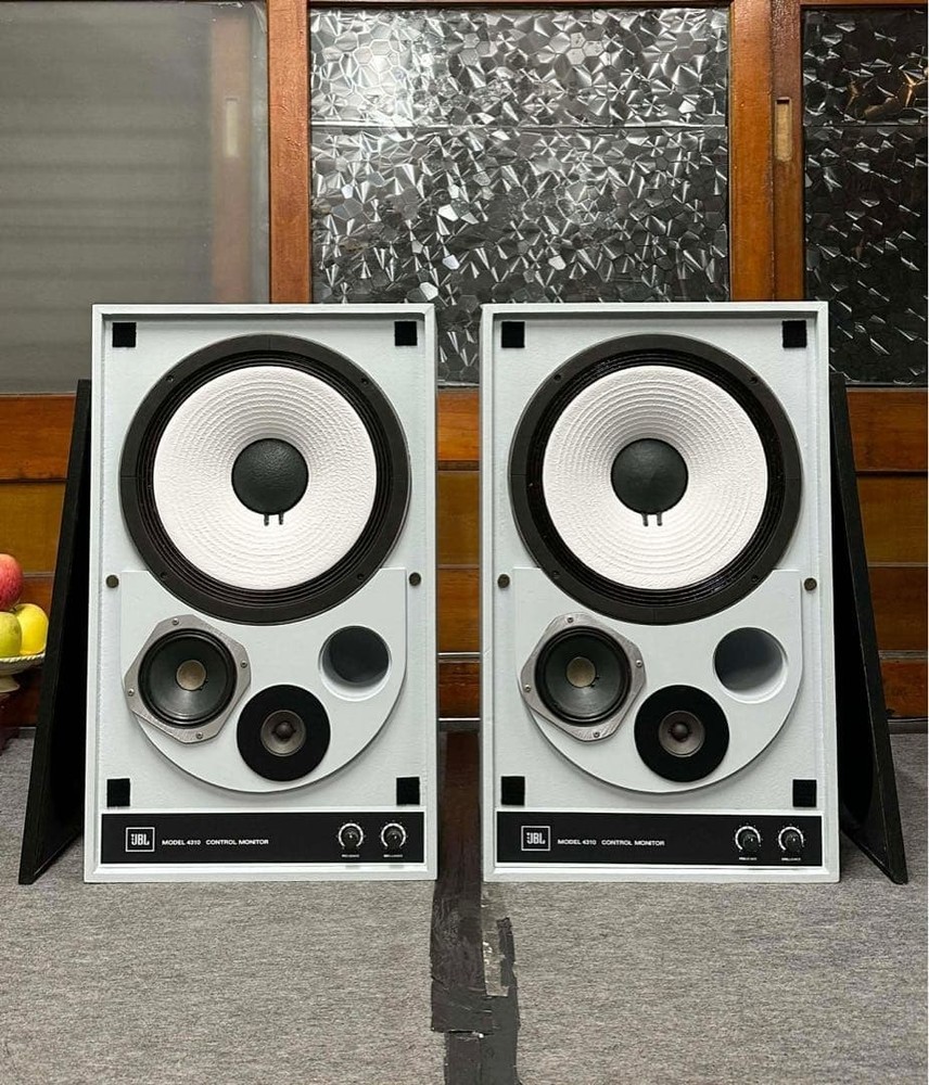 JBL 4310 speaker pair * Confirmed to work from JP