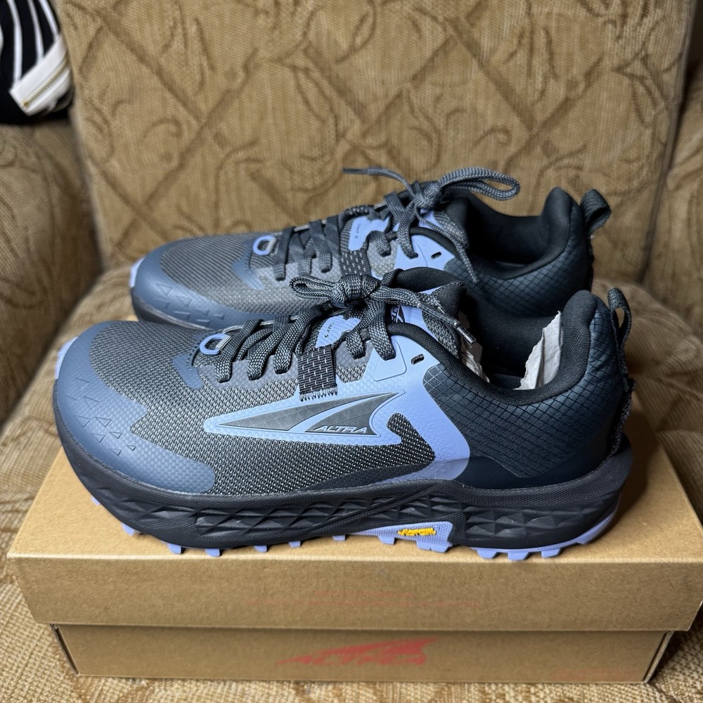 Altra Timp 5 Womens Size 7 Worn Once!