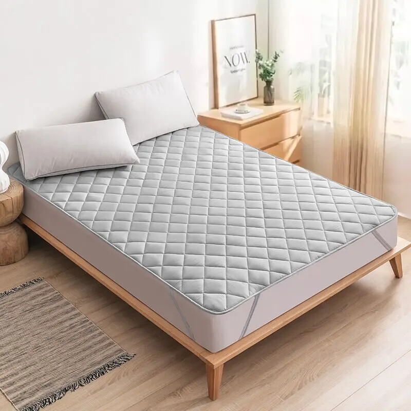 Ultrasonic Washable Mattress Protector with Elastic Band for Comfort & Protection  