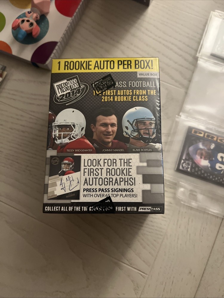2014 Press Pass Football Factory Sealed Blaster Box 1 Autograph Per Box