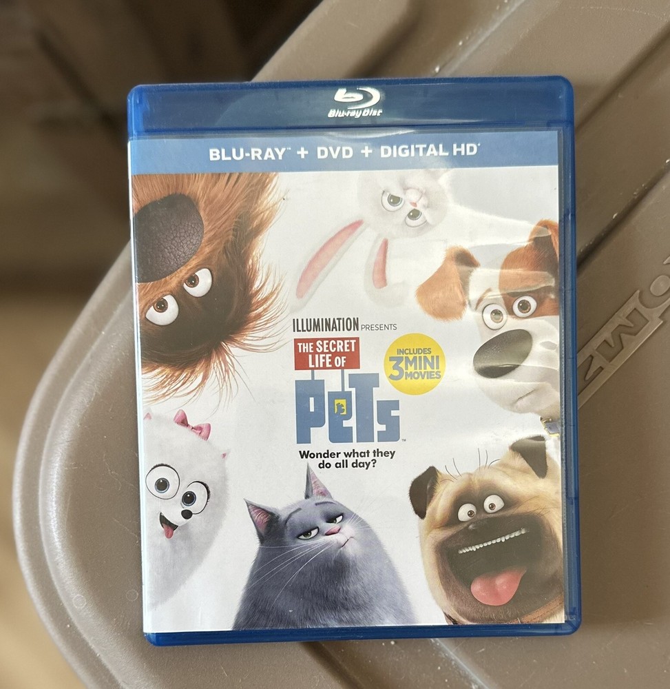 The Secret Life of Pets (Blu-ray/DVD, 2015, Digital)
