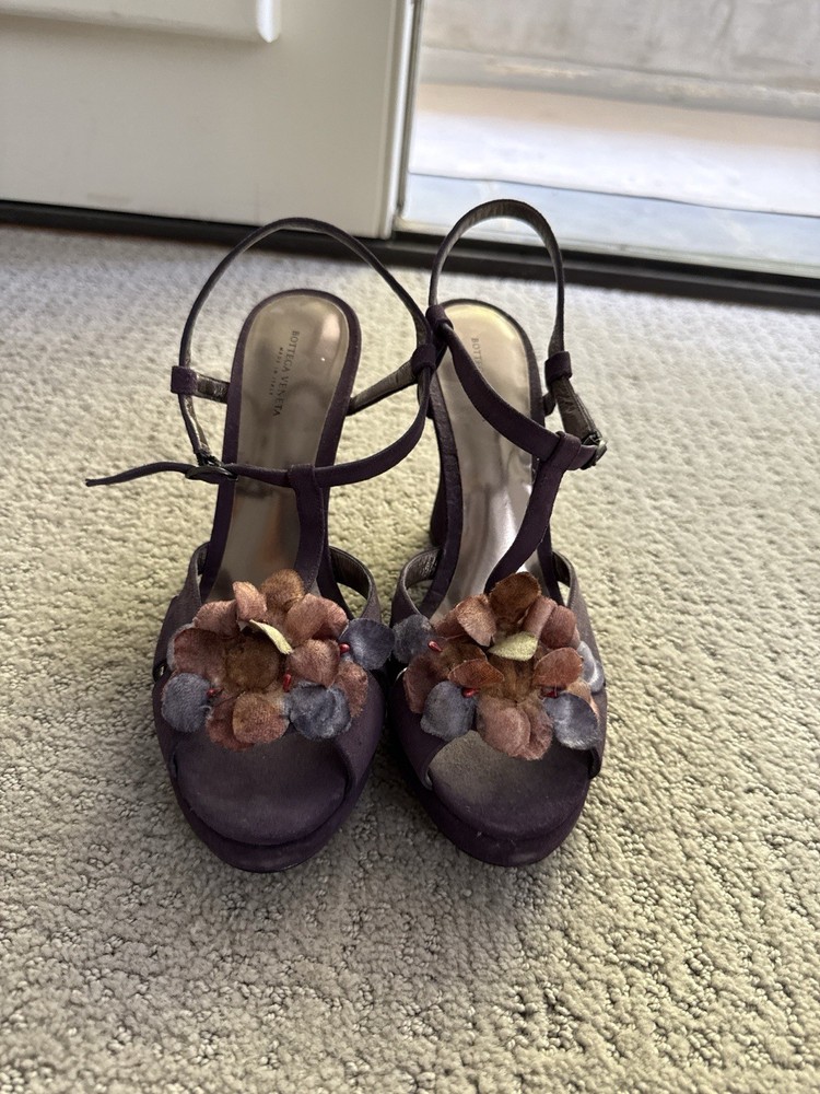 Vintage Bottega Veneta Floral Wedge Heels – Size 40 – Made in Italy –Gently Worn