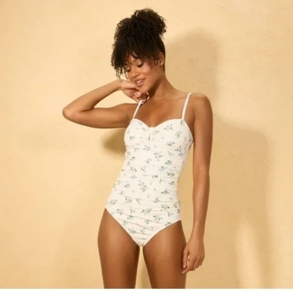 Women's Blueberry Print Tab Front Full Coverage One Piece Swimsuit - M