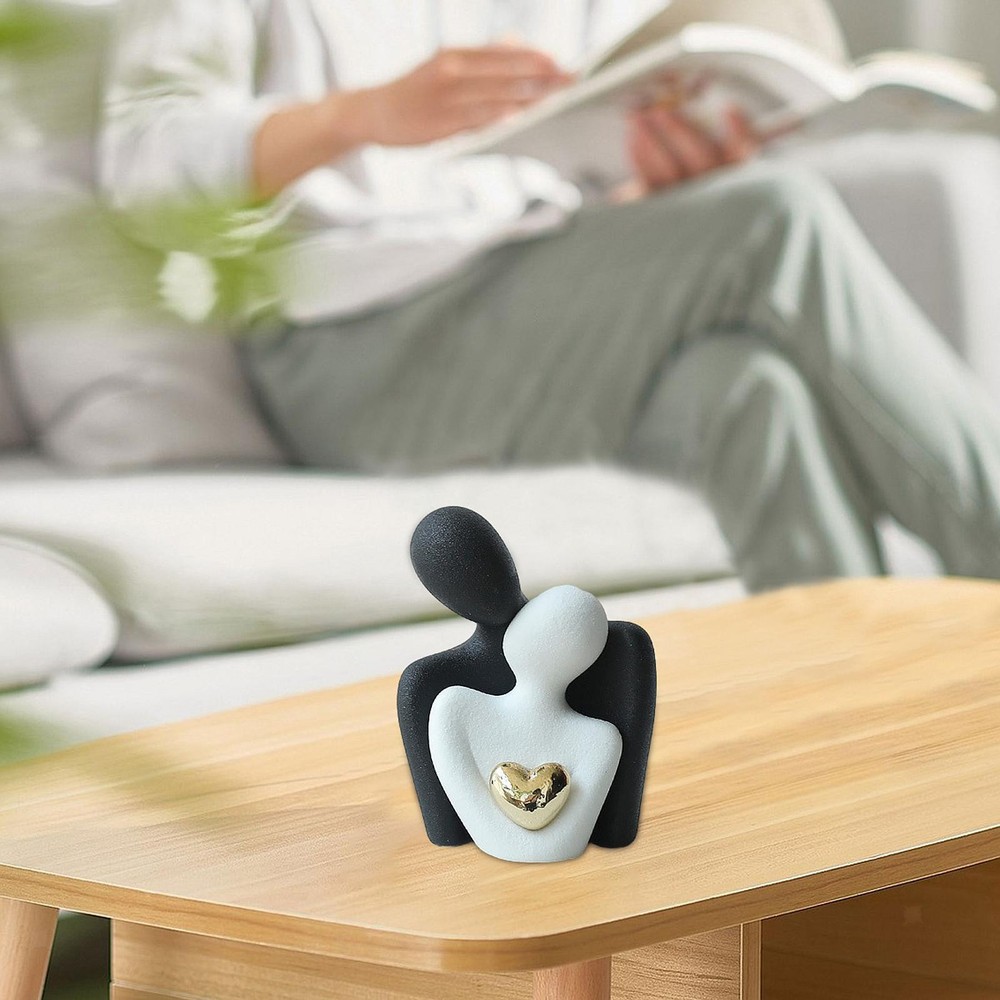 Couple Statue Hugging Couple Figurine Abstract Art Romantic Lovers Ornament for