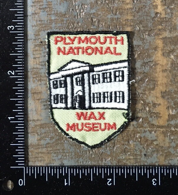 Vintage PLYMOUTH NATIONAL WAX MUSEUM Massachusetts Travel Souvenir Patch Voyager