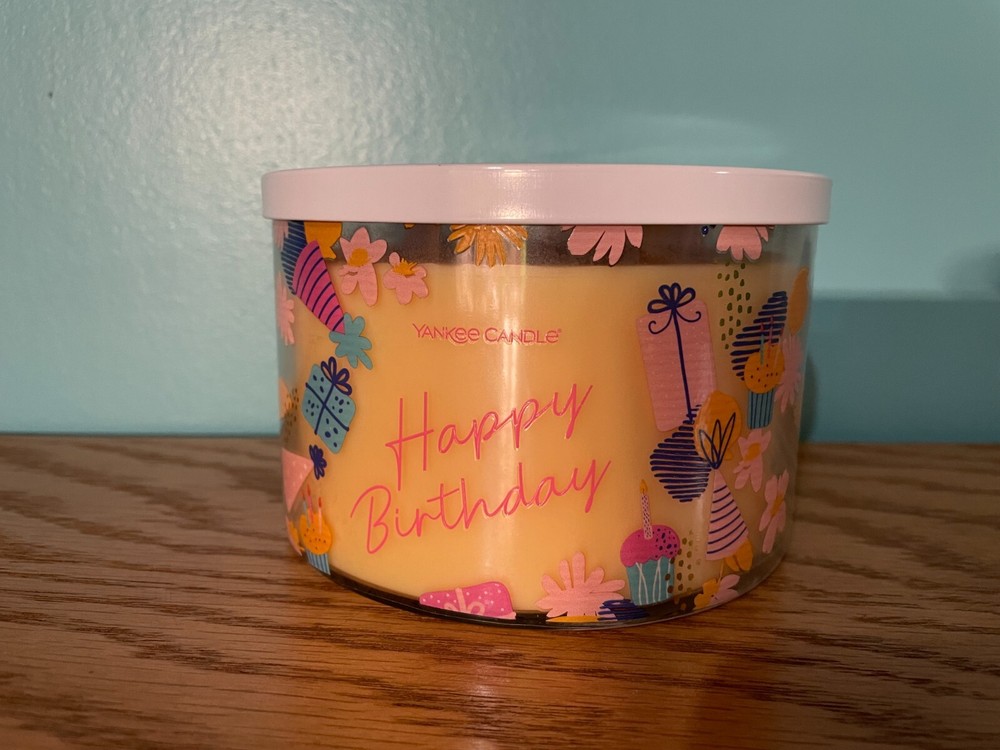 Yankee Candle 18oz 3-Wick Large Jar Candle Multiple Scents Available