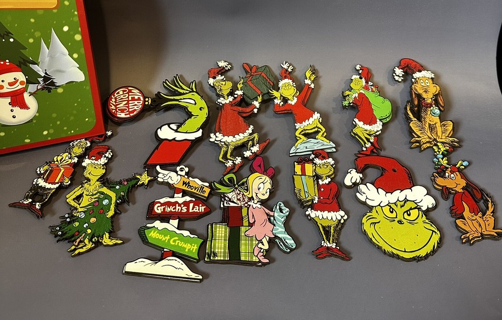 24-Piece Grinch Christmas Tree Ornaments Set - Wooden Hanging Decor