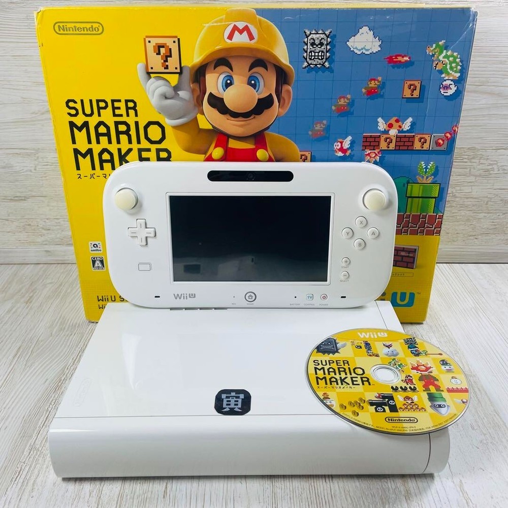 Nintendo Super Mario Maker Wii U Set Limited Edition Box 32GB Game Console Used