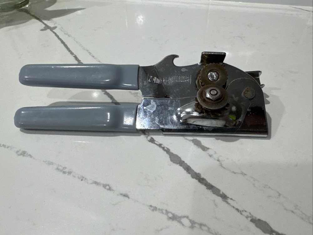 Vintage Swing-A-Way Can Opener Bottle White Grips Manual 7” USA Away