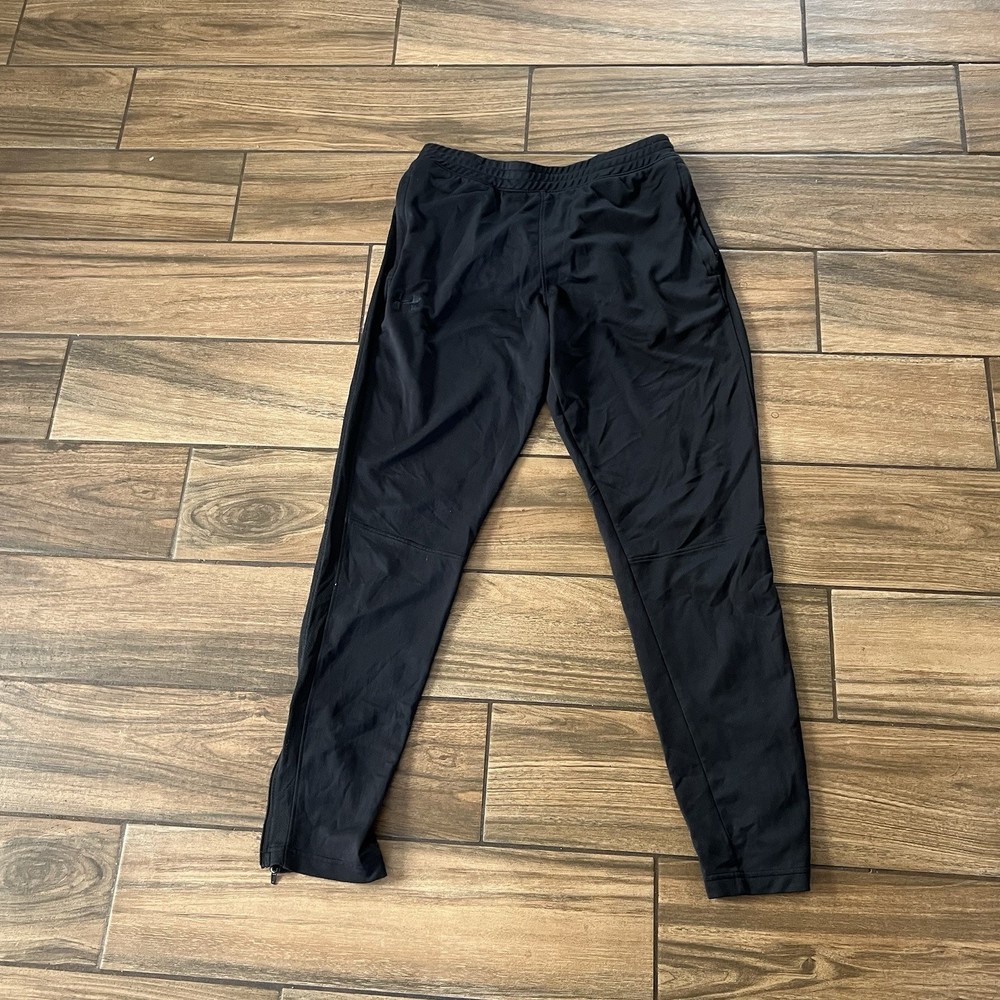 Under Armour Black Fitted Athletic Pants Men’s Large Joggers