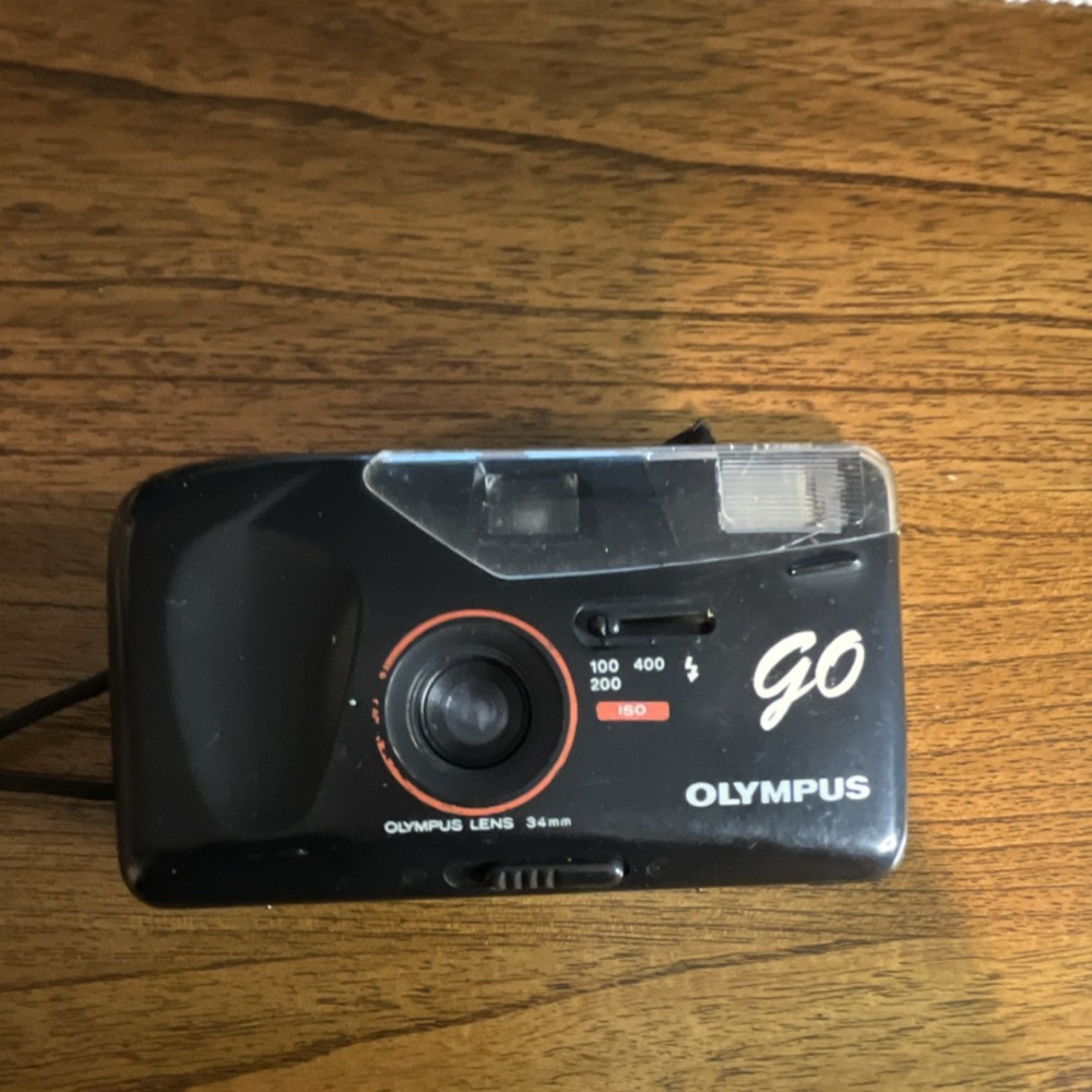 Olympus Go 35mm Point & Shoot Film Camera Fixed Focus Built-in Flash Black
