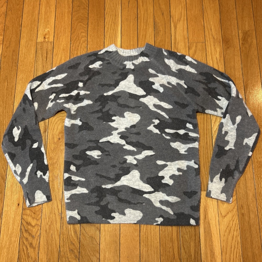 Banana Republic Camo Long Sleeve Sweater Womens XS Gray Wool Blend Knit Pullover