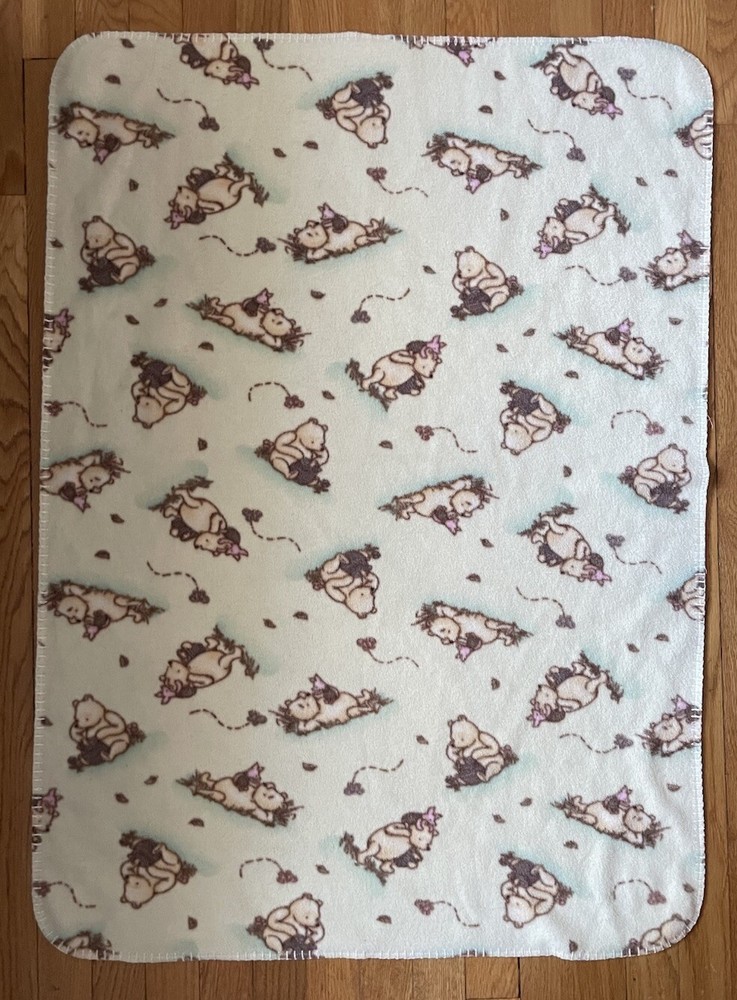 Disney Classic Pooh Cute Winnie The Pooh Piglet Cozy Fleece Baby Blanket Cream
