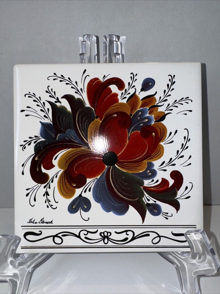 Norwegian Design BERQQUISTS Imports CLOQUET MN Art Tile Trivet by Helen Blanck  