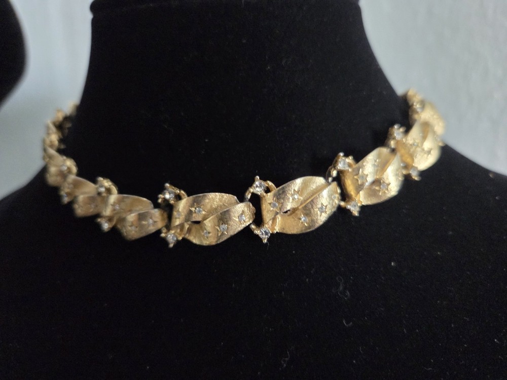 Vintage CORO Rhinestone Ribbon Necklace 18