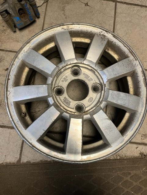 Wheel 15x6 Alloy 9 Spoke Fits 01-02 MAGENTIS 447678