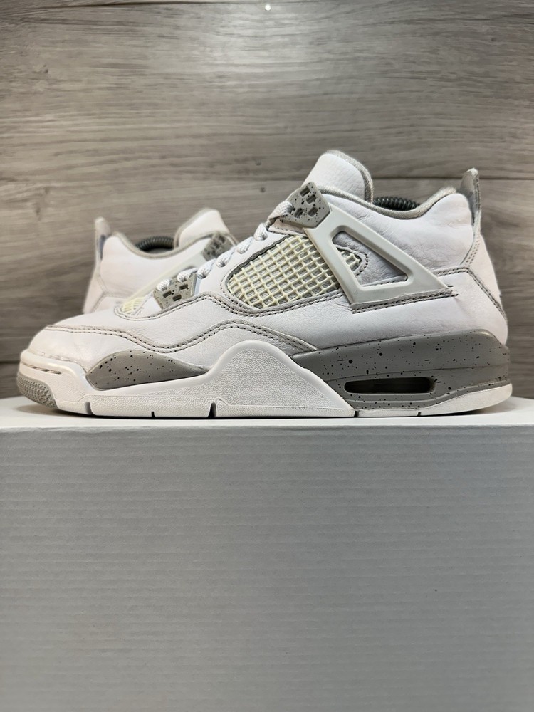 Jordan 4 Retro White Oreo GS - Size 7y
