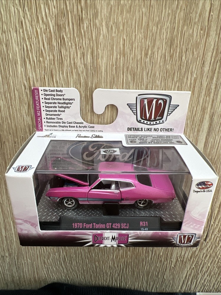 M2 Machines Detroit Muscle 1970 Ford Torino GT 429 SCJ Car Model - 1:64