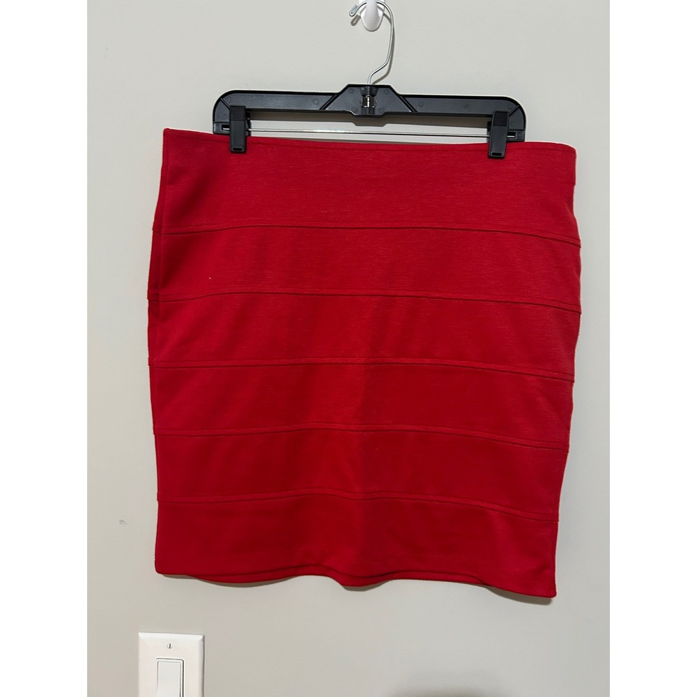 Forever 21+ Red Plus Size 2X Banded Bodycon Mini Skirt Sexy Party Club