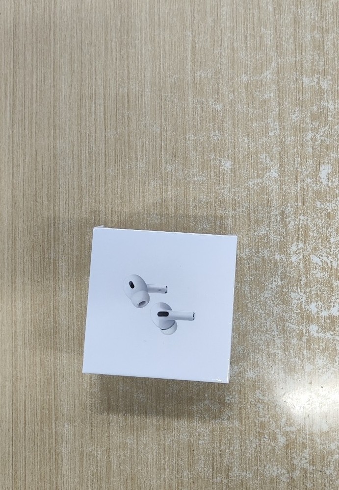 Apple AirPods Pro 2 USB-C with Active Noise Cancellation