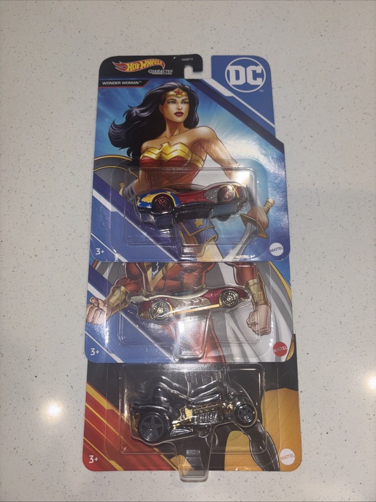 Hot Wheels 1 64 MATTEL Character Cars DC- Batman, Wonder Woman, Shazam!