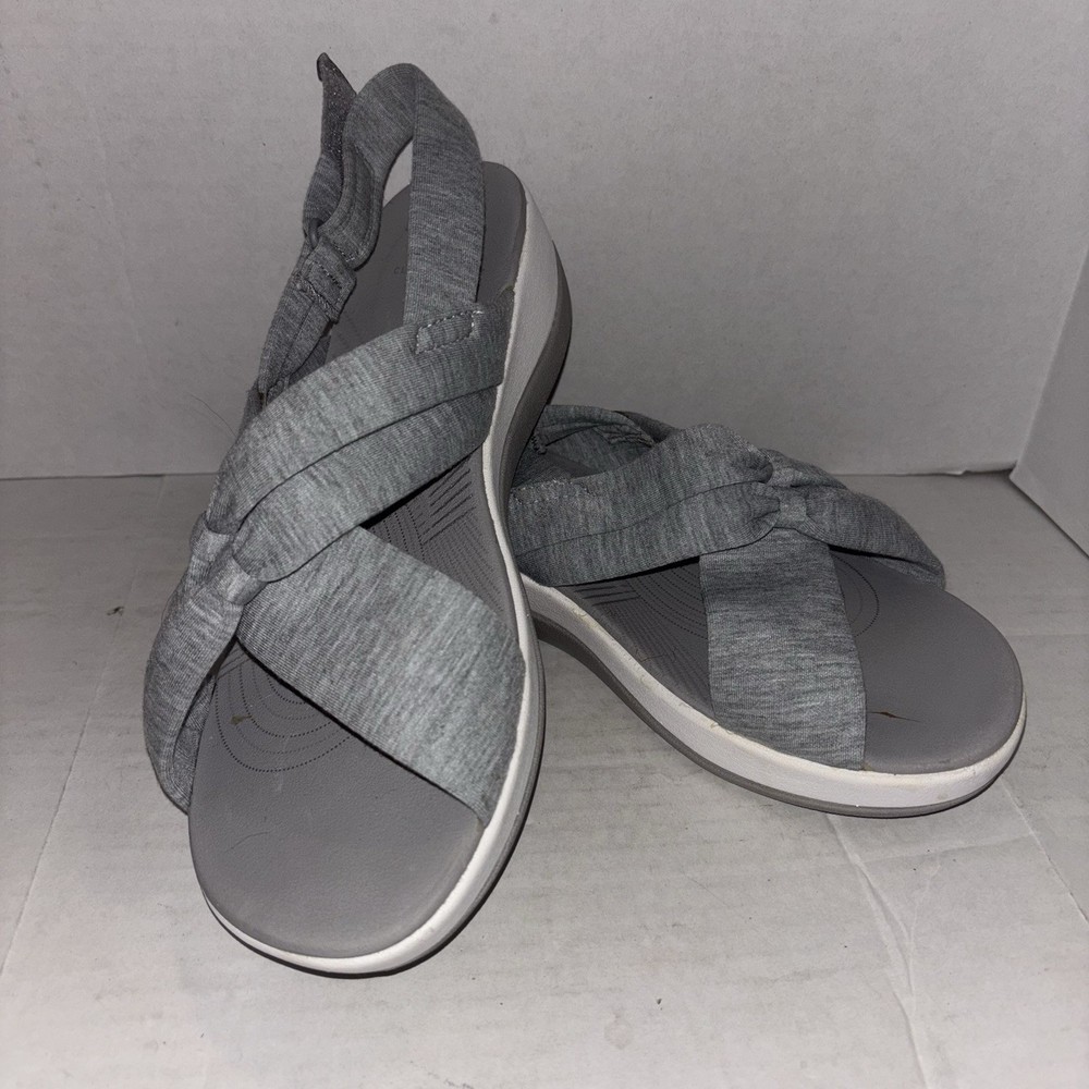 Clark's Arla Cloud Steppers Sandals Size 9.5 W Women Gray Slight Toe Mark