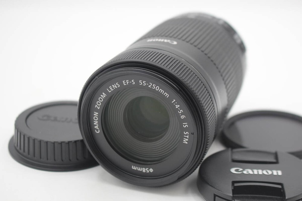 Canon EF-S 55-250mm F4-5.6 IS STM Telephoto Lens Used in Excellent Condition