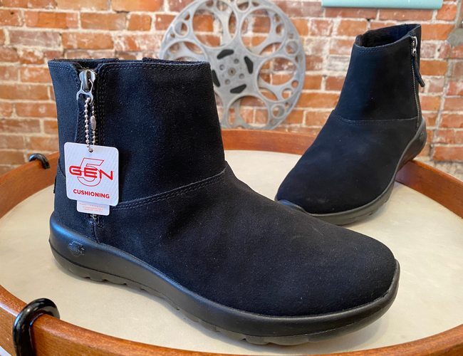 Skechers Black Suede Faux Fur Ankle Boots Goldy 8.5 New