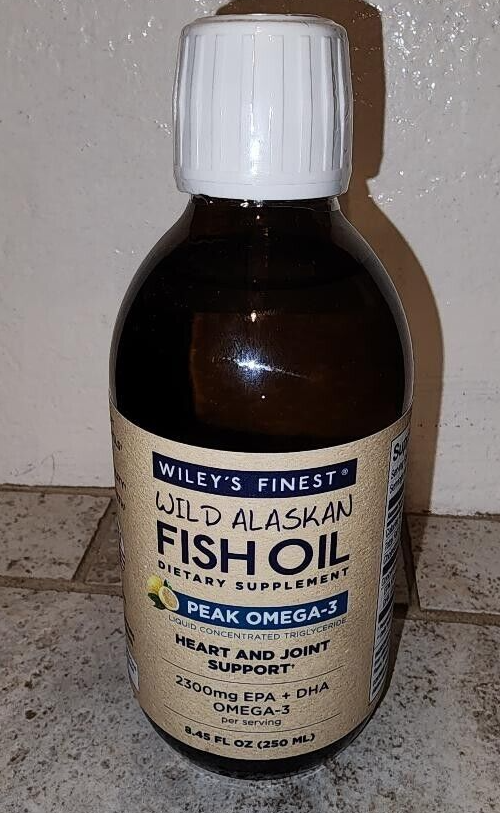 Wild Alaskan Fish Oil Peak Omega-3 Liquid Lemon 2150 MG 8.45 Oz Wiley's Finest