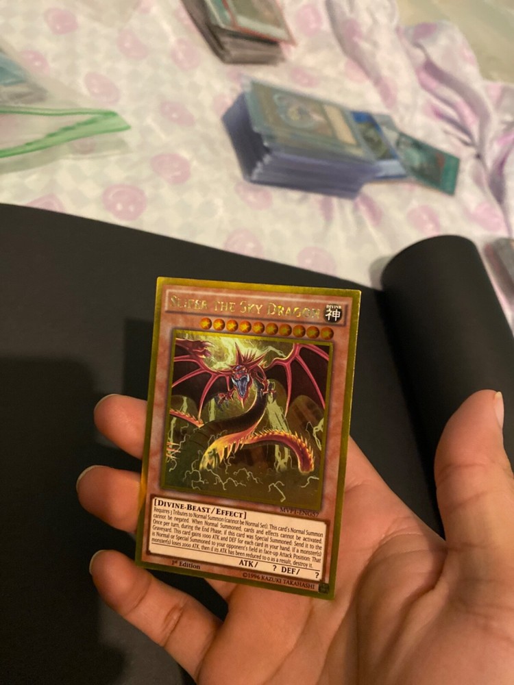 Yu-Gi-Oh TCG Slifer the Sky Dragon Dark Dimensions Movie Pack Gold Edition
