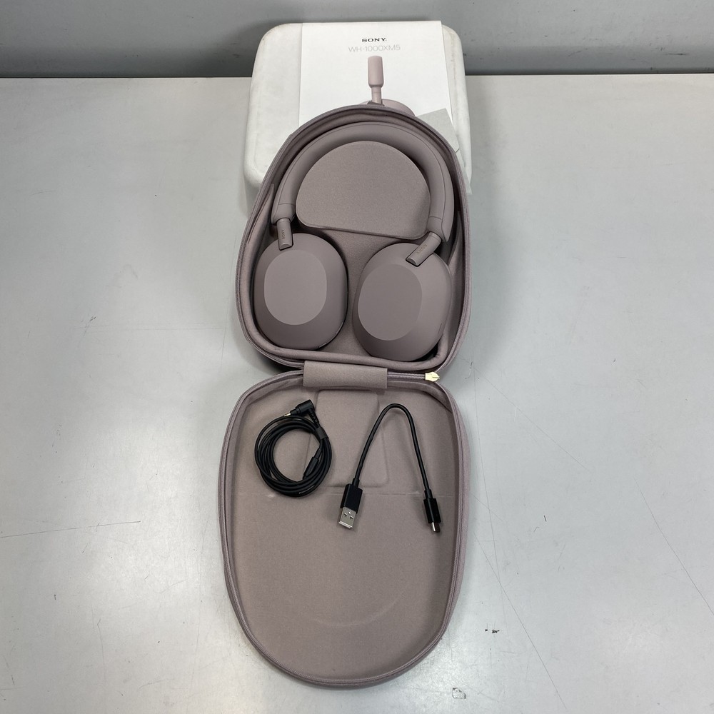 Sony WH1000XM5 Wireless Noise-Canceling Headphones in Smoky Pink