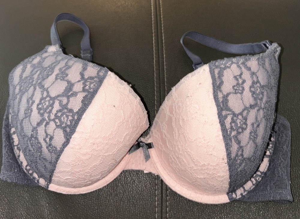Victoria’s Secret Lined Demi Bra With Lace 34DD