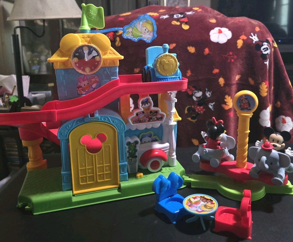 Fisher-Price Little People Magical Day At Disney Playset(for Toddlers) READ-image