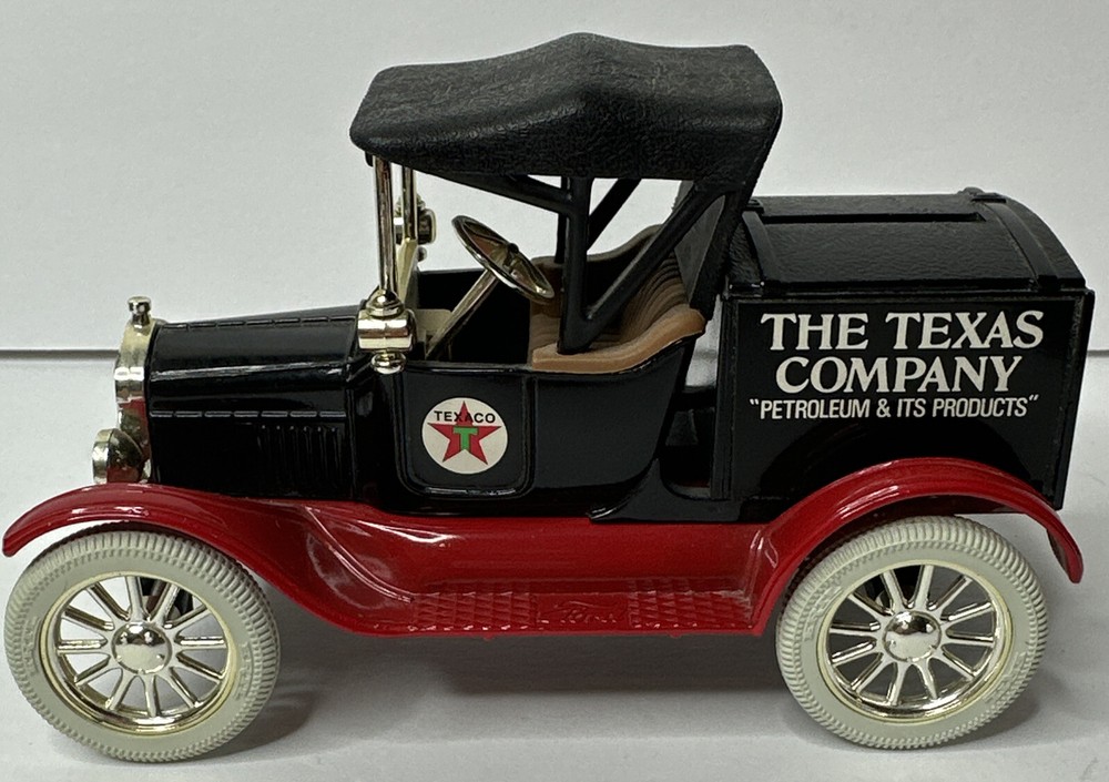 ERTL Texaco The Texas Company Truck Coin Bank w/Key Replica 1918 Ford Model T