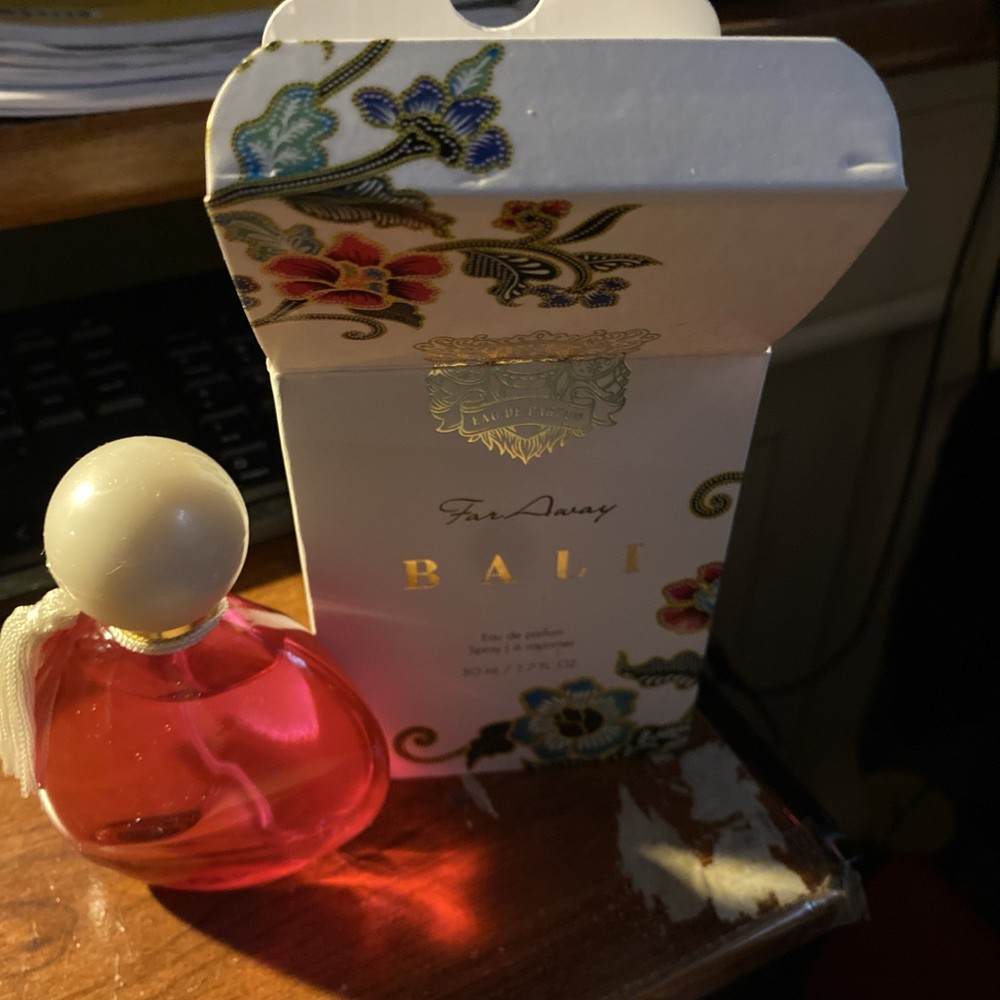 AVON Far Away Bali EDT Discontinued Fragrance New In Box Free Shipping