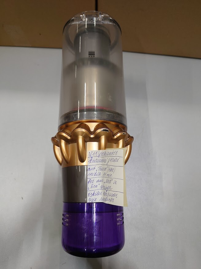 Dyson V11 Vacuum Parts Only - Modes Freezing No Accessories