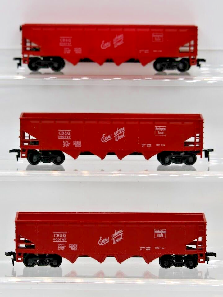 HO Scale CB&Q 300747 4-Bay 