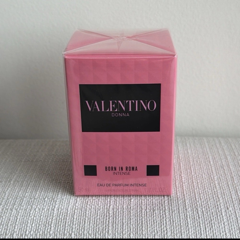 Valentino Donna Born In Roma Intense EDP Eau De Parfum Spray 1.7 oz Fragrances