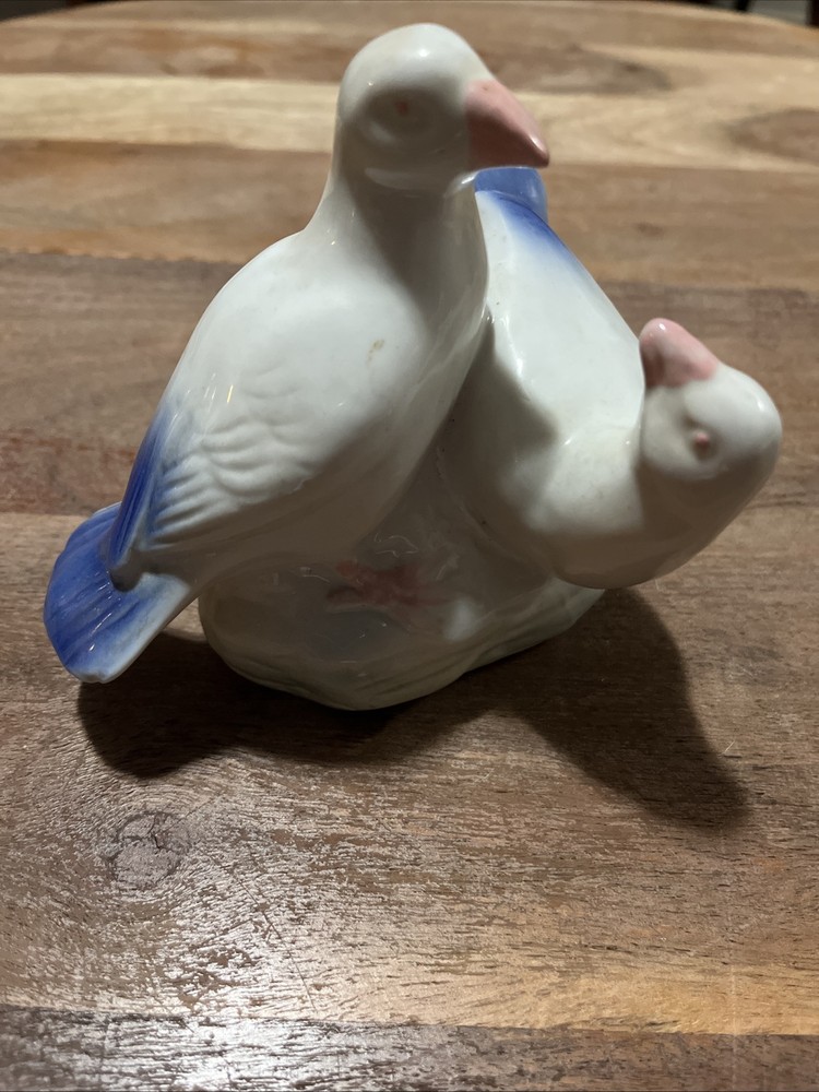 Vintage Hand-Painted Porcelain Pigeon Figurine Collectible