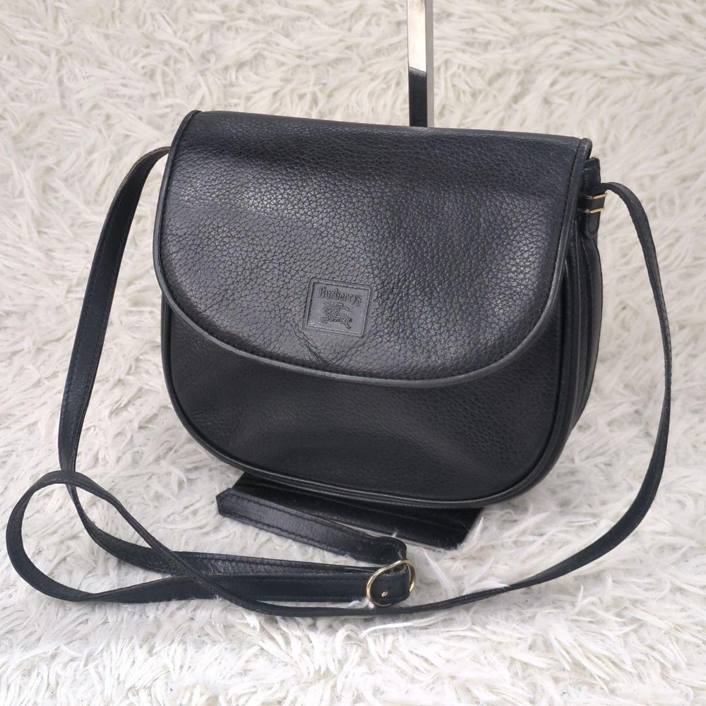 Burberry Shoulder Bag Nova Check Leather Black Authentic F1114647