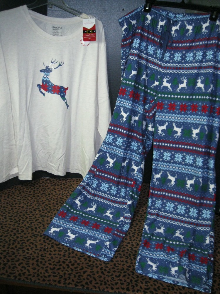Brand New Womens Holiday PJ Pajama Set 2XL Christmas Reindeer quilt  retail $46